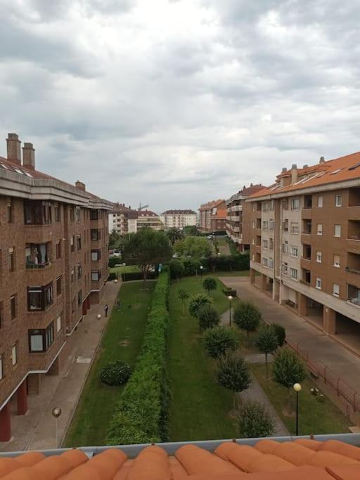 Atico Luminoso Con Terraza Leilighet Santander Eksteriør bilde